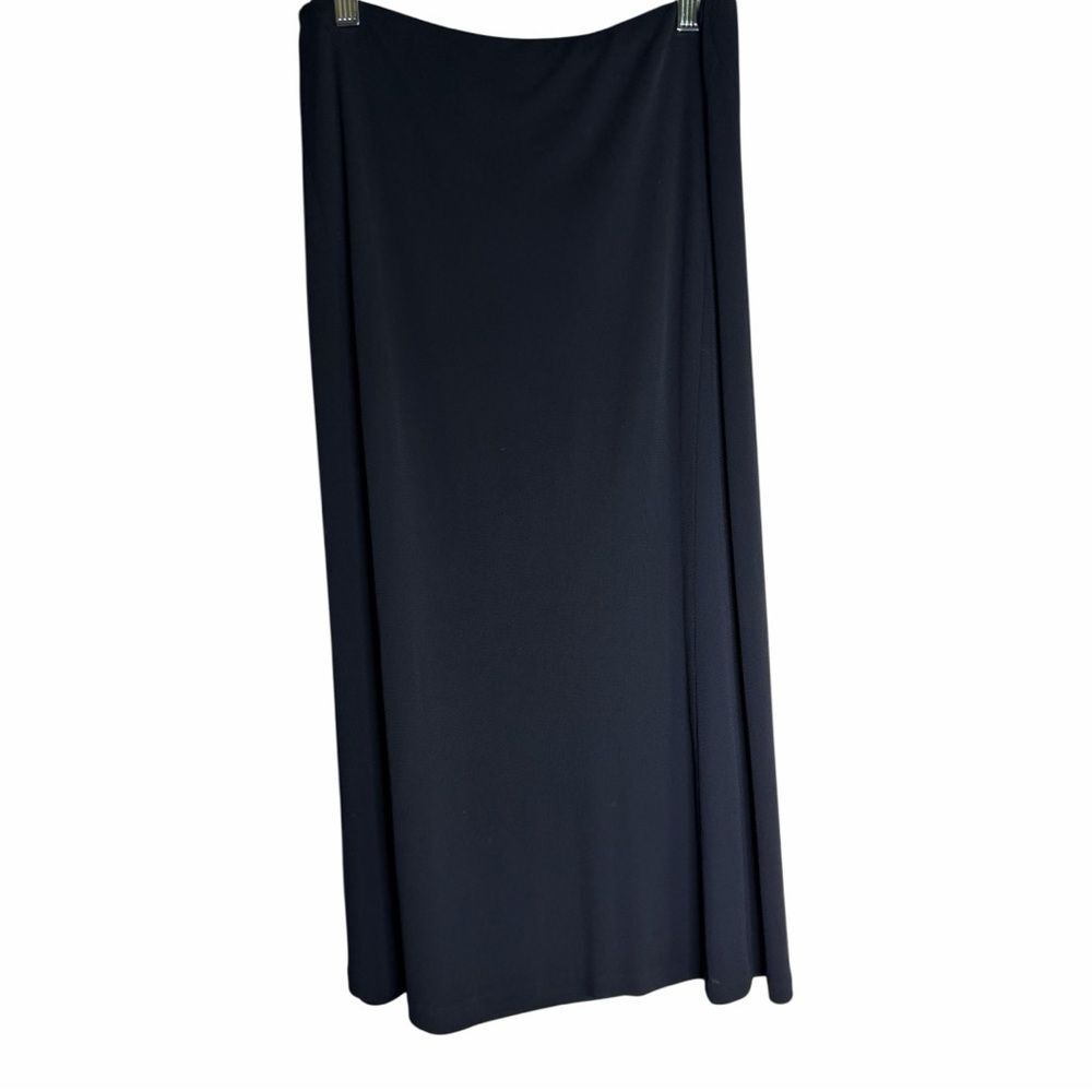 3/$24 Lida Baday Classic Sleek Black Midi Skirt M